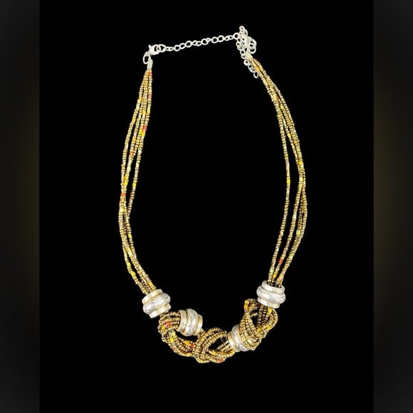 Jewelry - Gold & silver toned multi-strand necklace